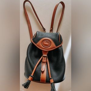 Vintage DOONEY and BOURKE all weather leather backpack